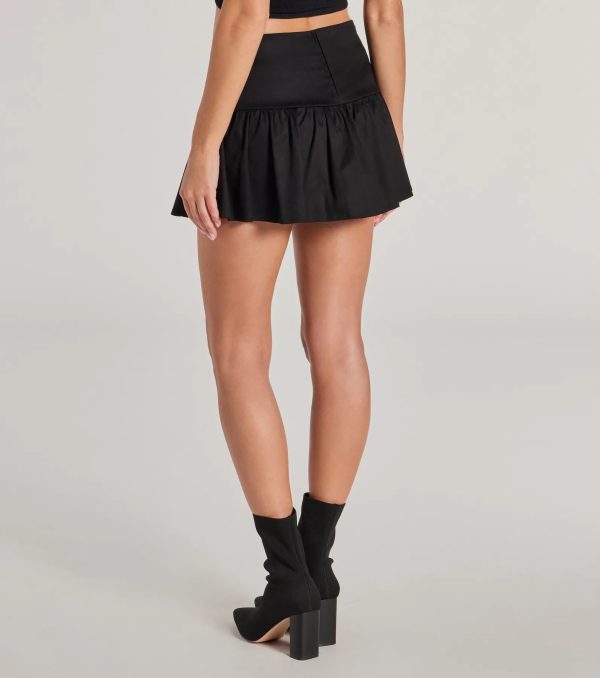 Looking Chic Bow Trim Drop Waist Mini Skort - Image 2