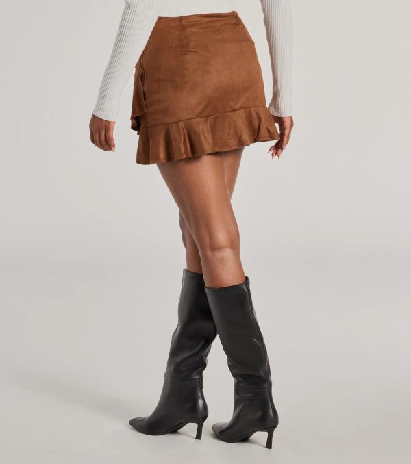 Charming Aura Faux Suede Ruched Ruffled Skort - Image 2