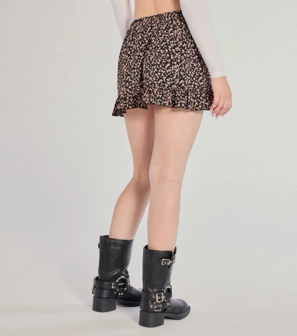 Perfect Date Tie Waist Floral Ruffle Skort - Image 2