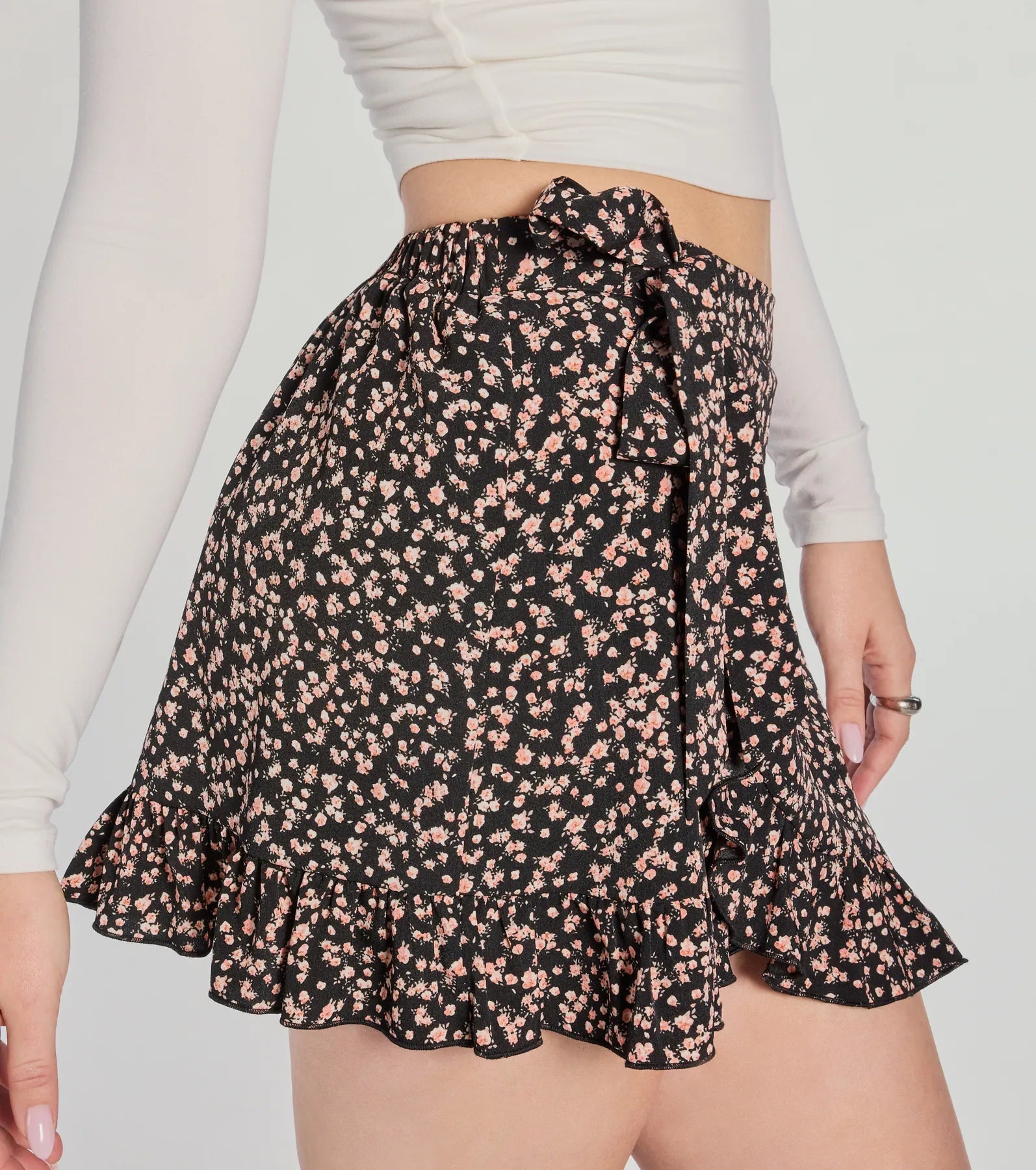 Perfect Date Tie Waist Floral Ruffle Skort - Image 3