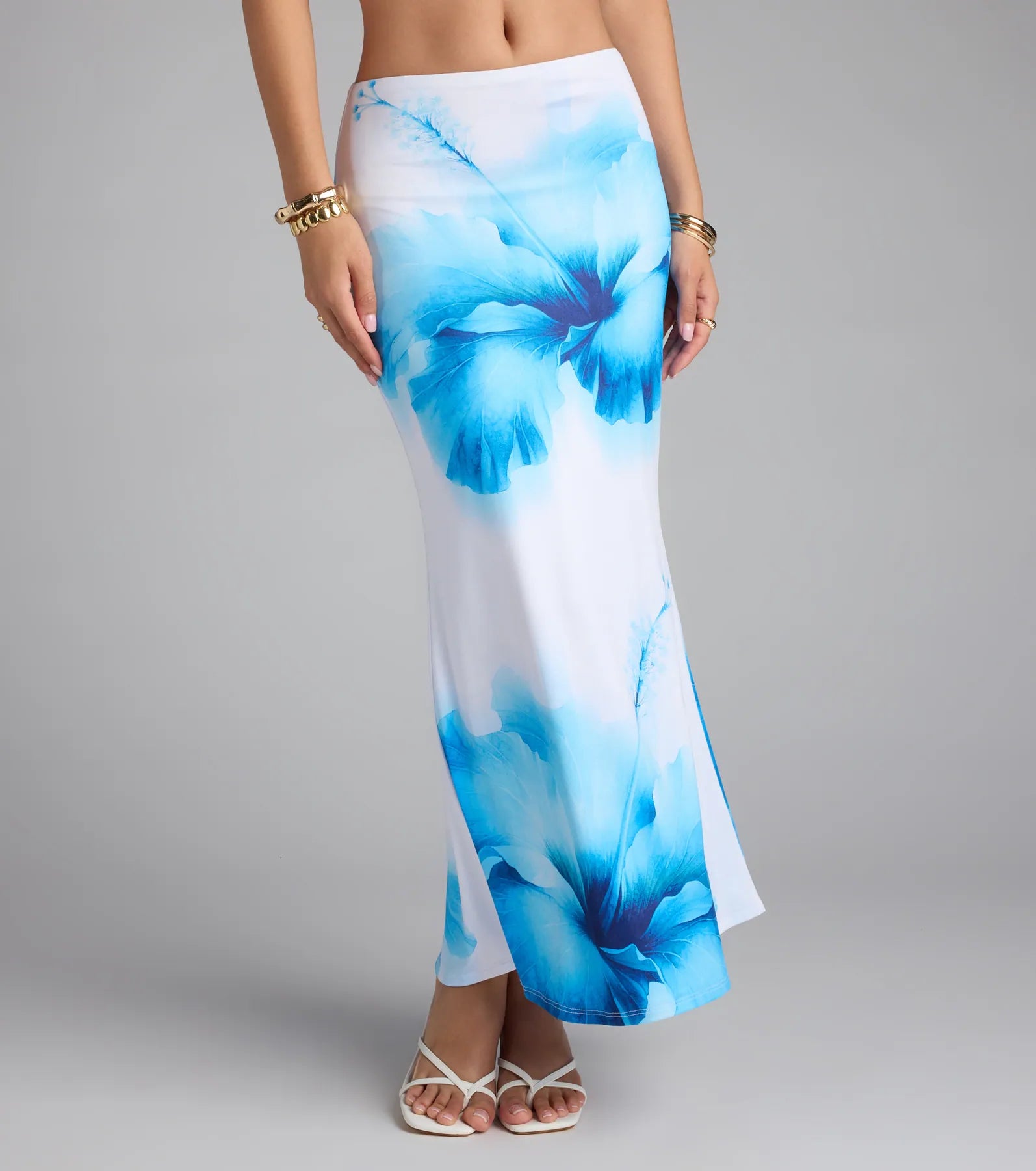 Bold Muse Floral Print Maxi Skirt - Image 3