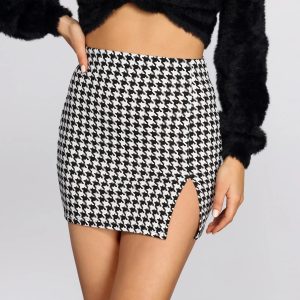 Houndstooth Knit Mini Skirt