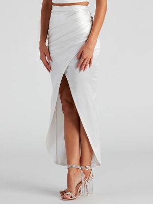 Sweet Amour Satin Pleat Maxi Skirt