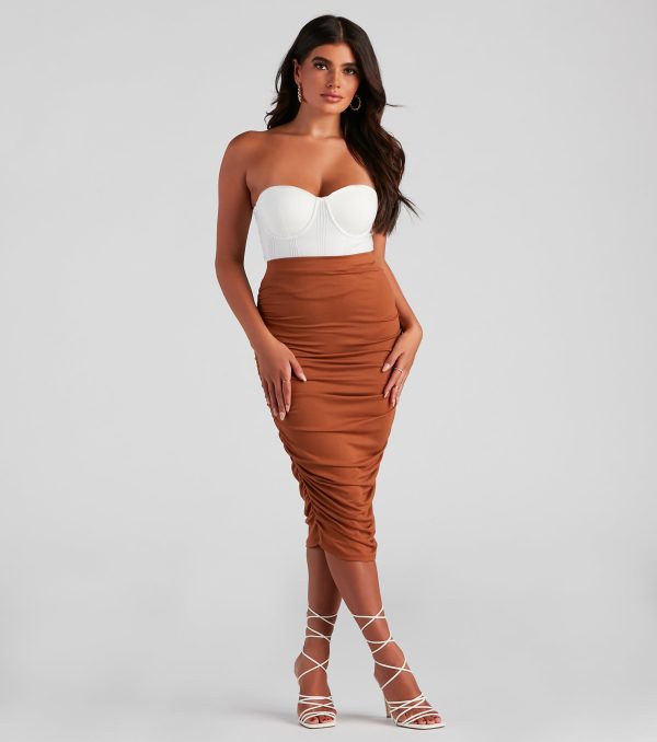 Gorgeous Silhouette Ruched Midi Skirt - Image 10