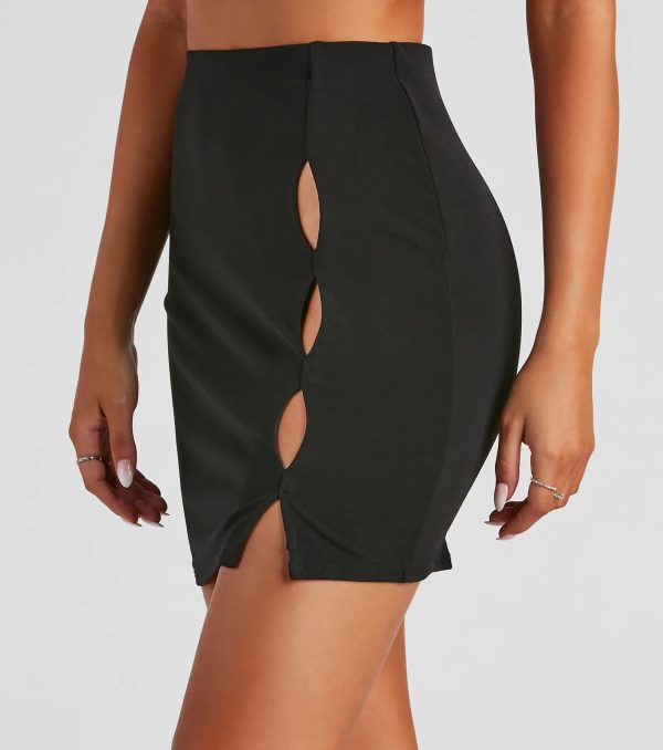 Slit Attraction Cutout Mini Skirt - Image 8