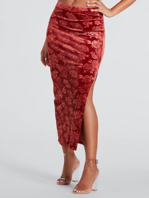 Loves Me Velvet Floral Midi Skirt