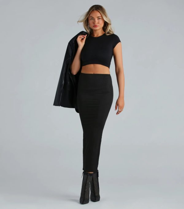 Streamlined Silhouette Smooth Knit Maxi Skirt - Image 2