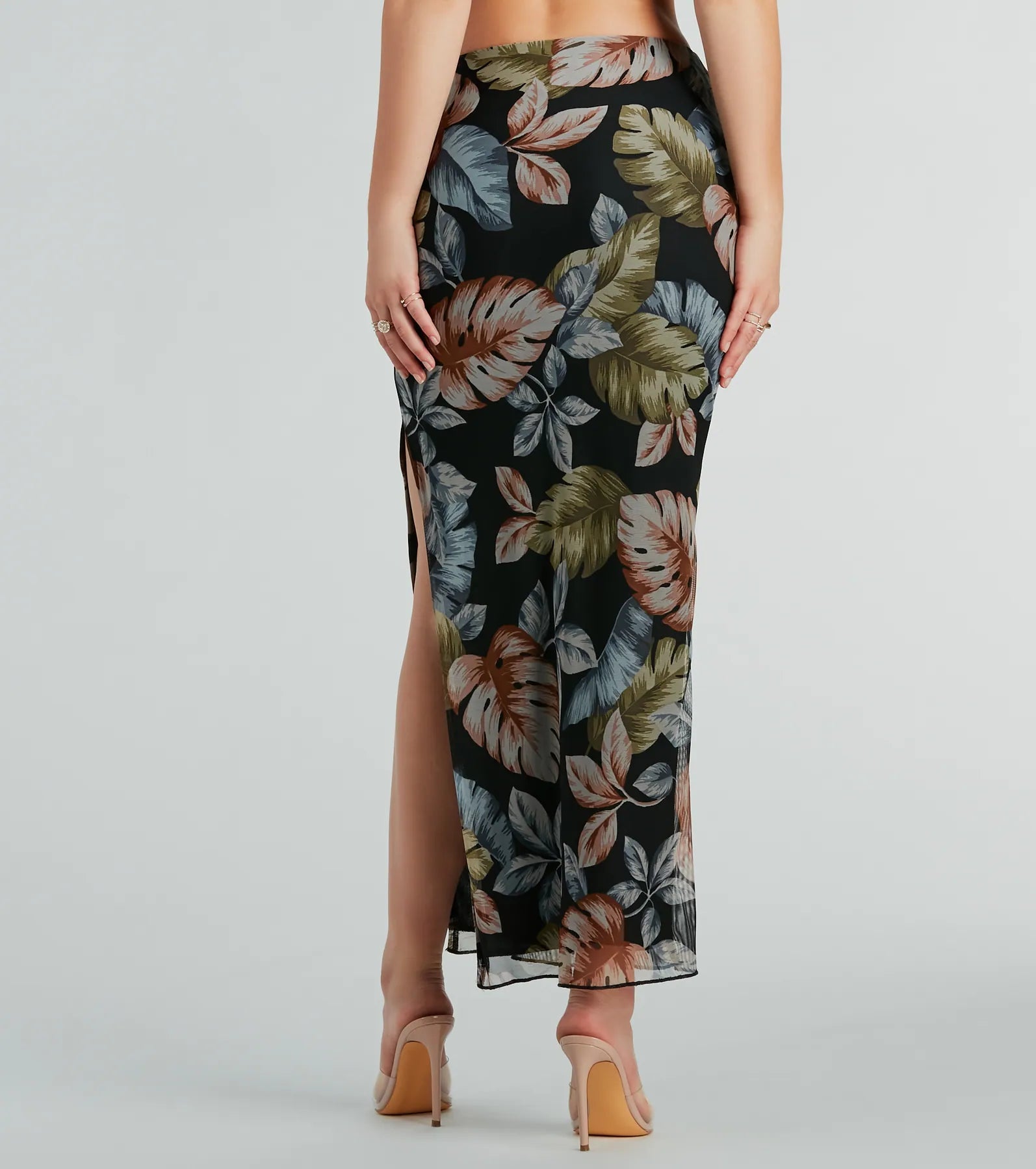 Gorgeous Getaway Tropical Print Maxi Skirt - Image 3