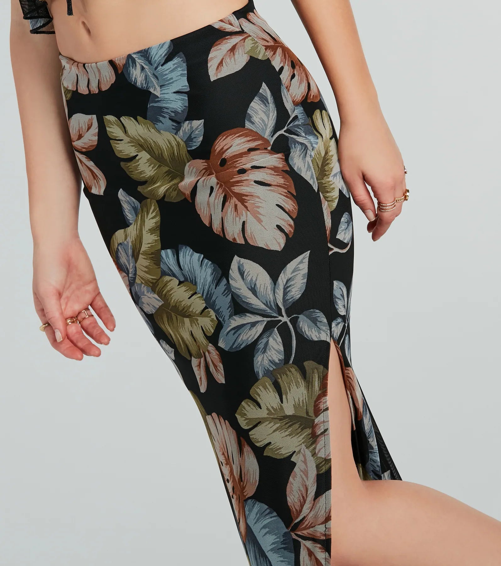Gorgeous Getaway Tropical Print Maxi Skirt - Image 4