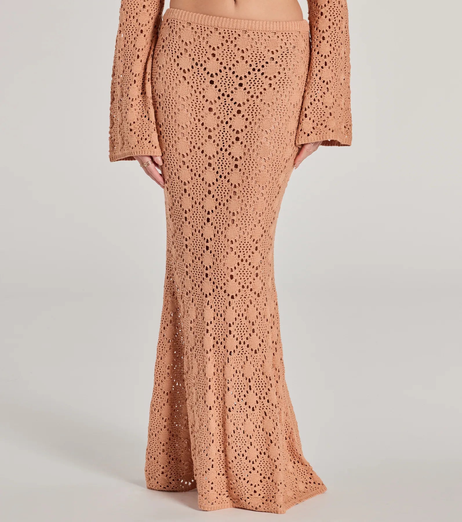 Weekend Mood Crochet Maxi Skirt - Image 4