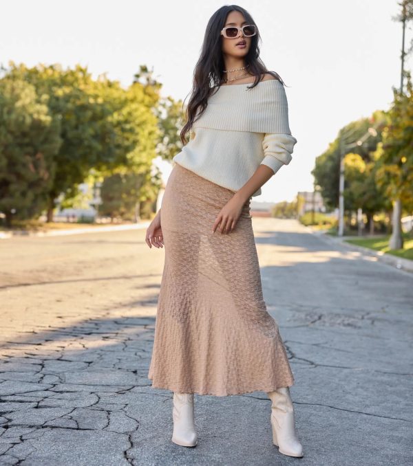 Boho Beauty Floral Lace Maxi Skirt - Image 6