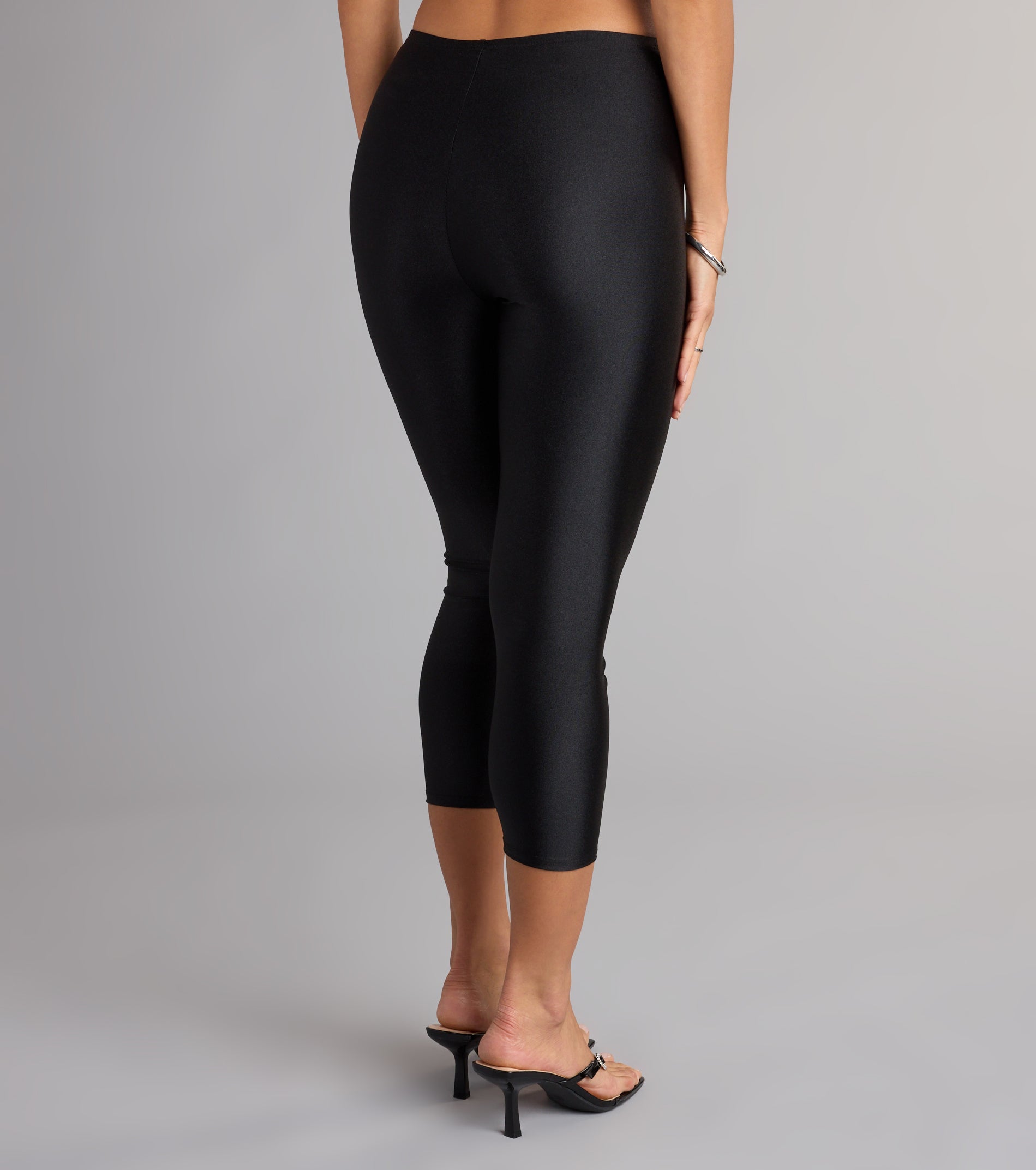 Street Sleek High-Rise Capri Pants - Image 2