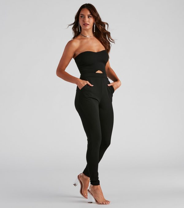 Chic Sophistication Sleeveless Tapered Jumpsuit - Image 3
