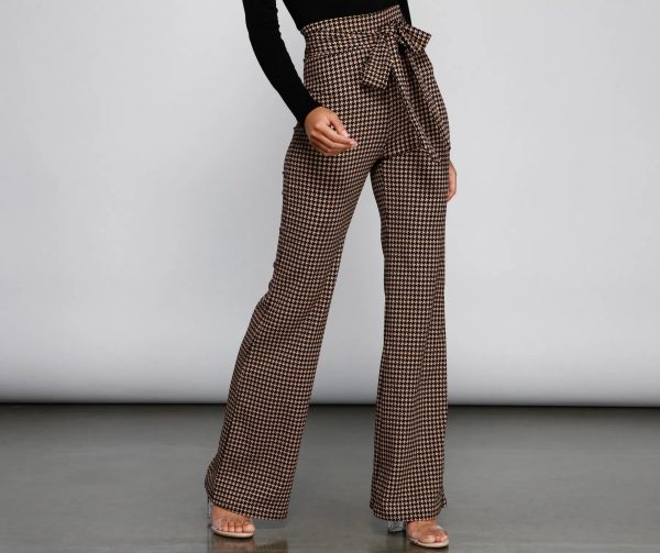Chic Tie-Front Houndstooth Pants - Image 4