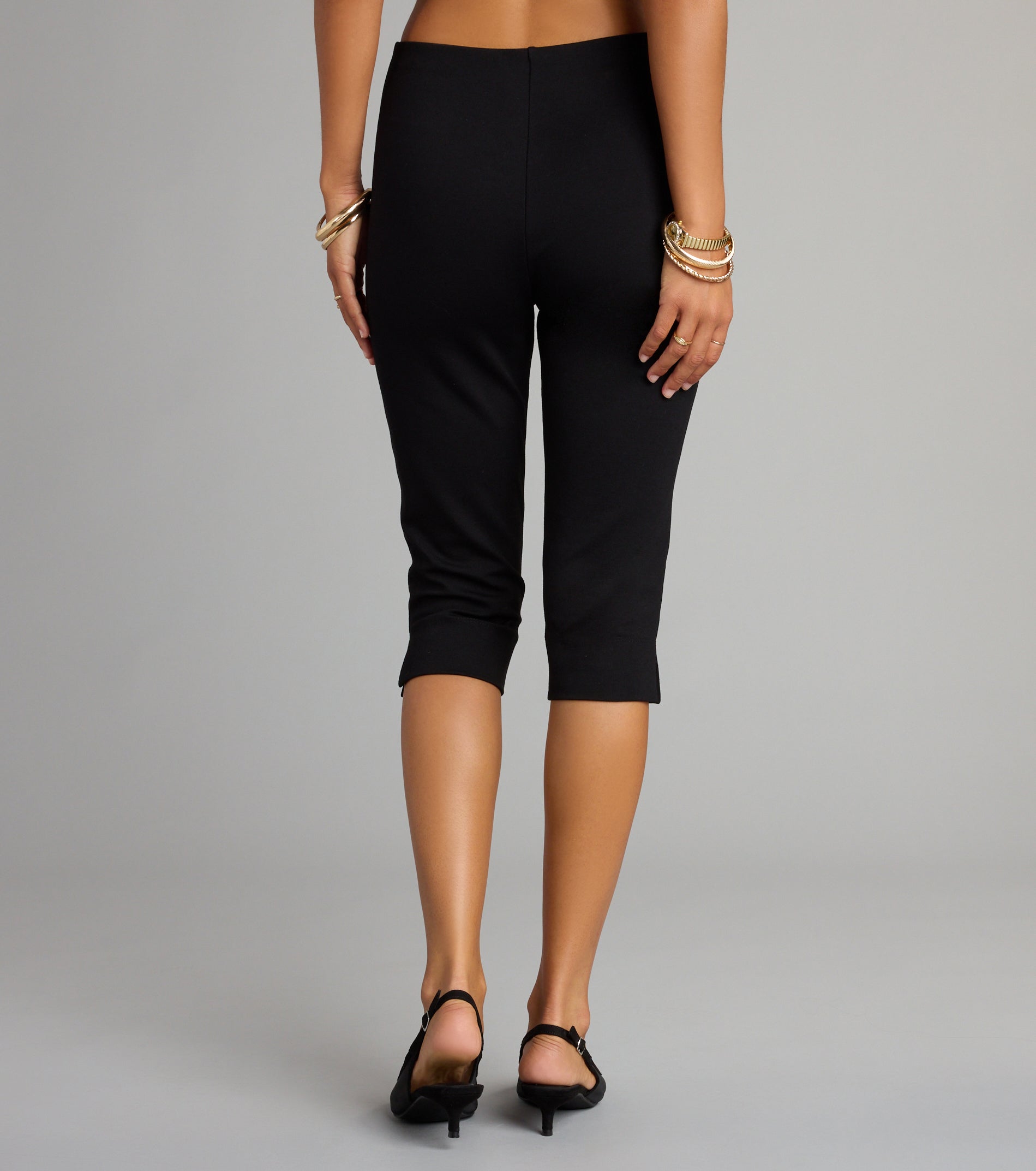 Forever On Trend High Rise Ponte Capri Pants - Image 3