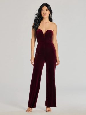 The Glam Factor Sleeveless Velvet Jumpsuit