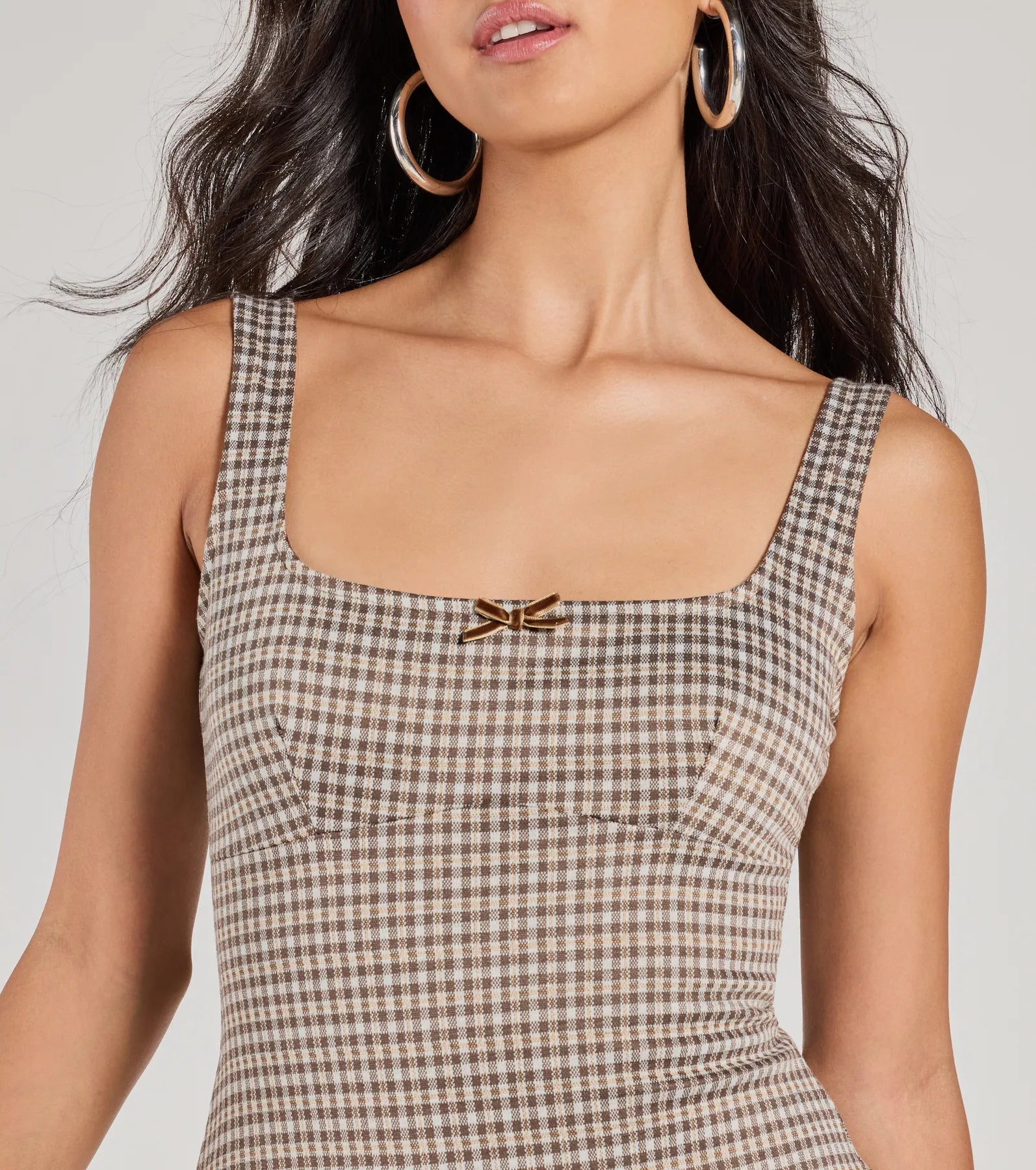 Charming Direction Sleeveless Plaid Romper - Image 5