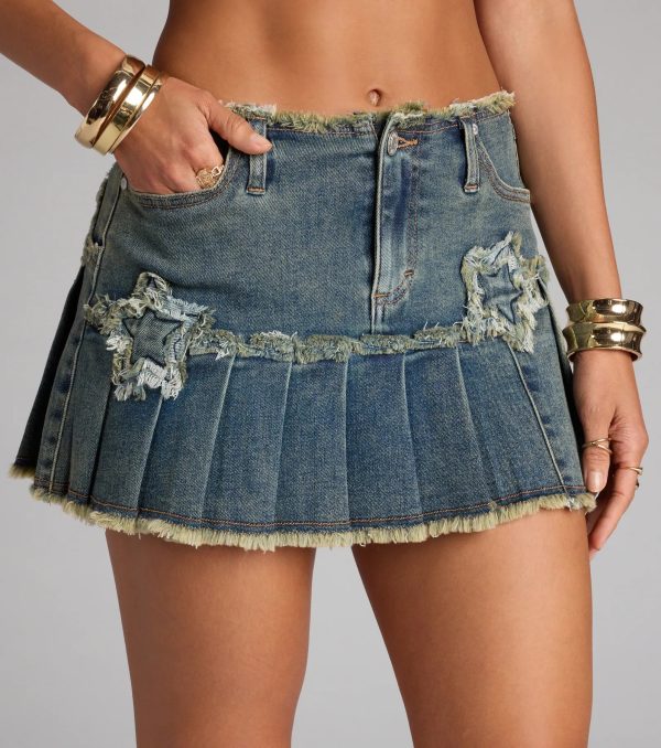 Star Struck Pleated Denim Mini Skirt - Image 3