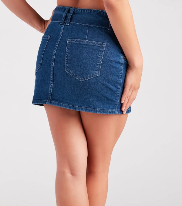 On-Trend Style Mid-Rise Denim Mini Skirt - Image 3