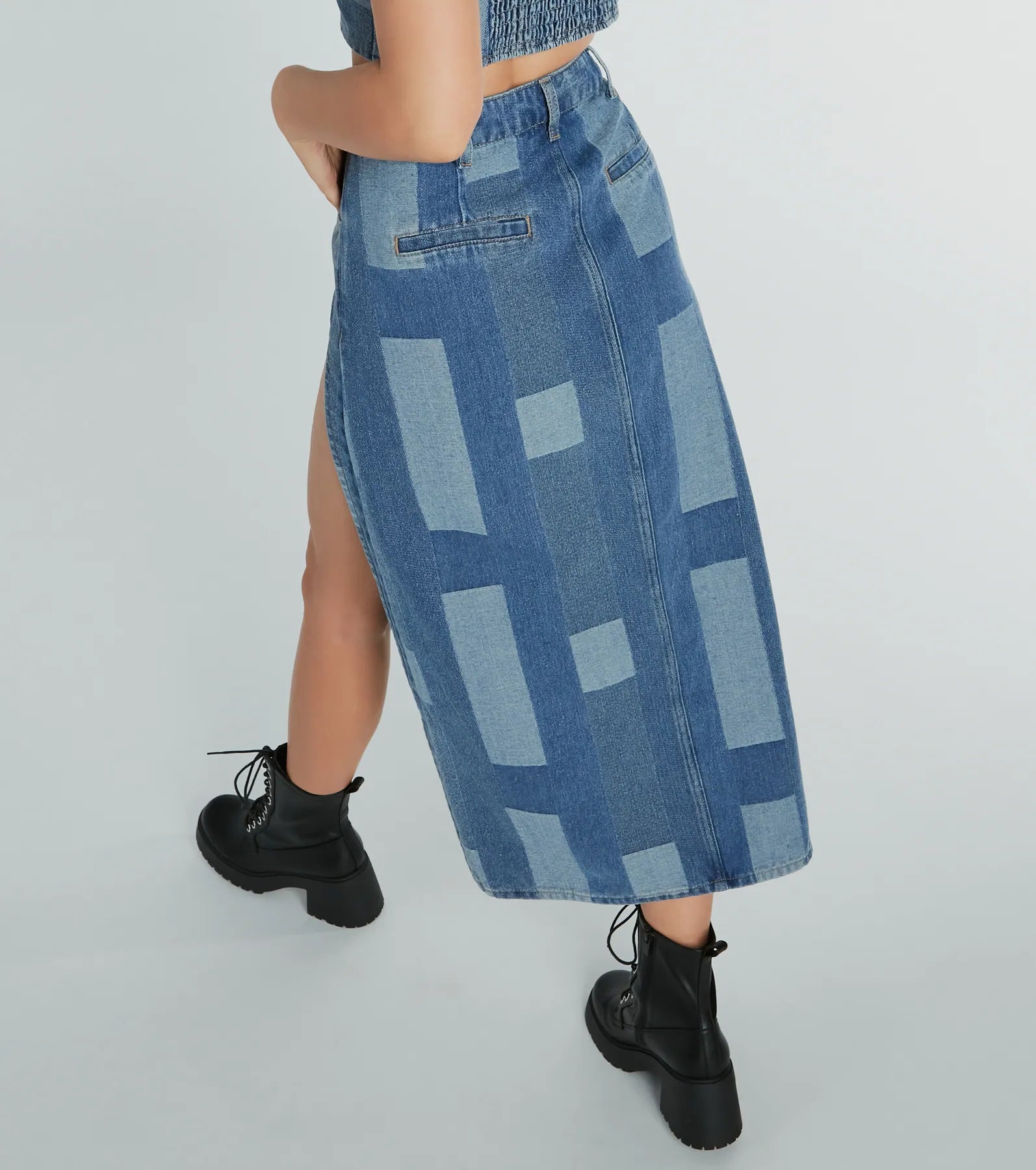 Retro Fab High Slit Patchwork Denim Maxi Skirt - Image 4