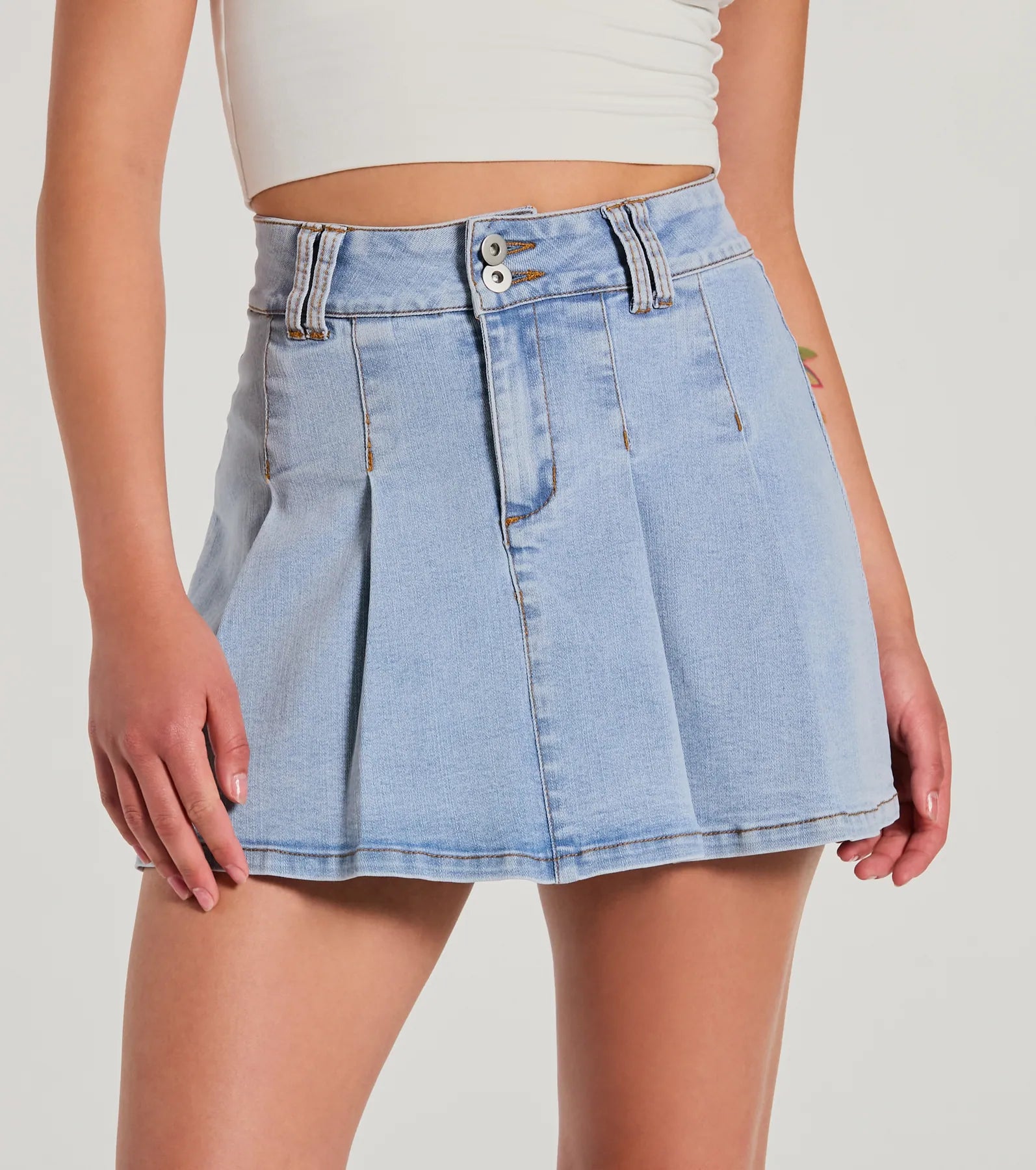 Exceptional Darling High-Rise Pleat Denim Mini Skirt - Image 4