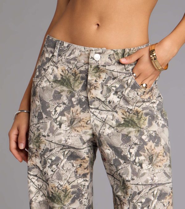 Off Duty Mid-Rise Camouflage Denim Jeans - Image 3