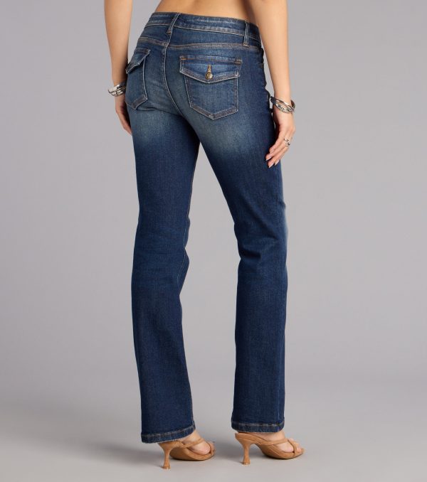 Effortlessly Cool Mid-Rise Flare Jeans - Image 2
