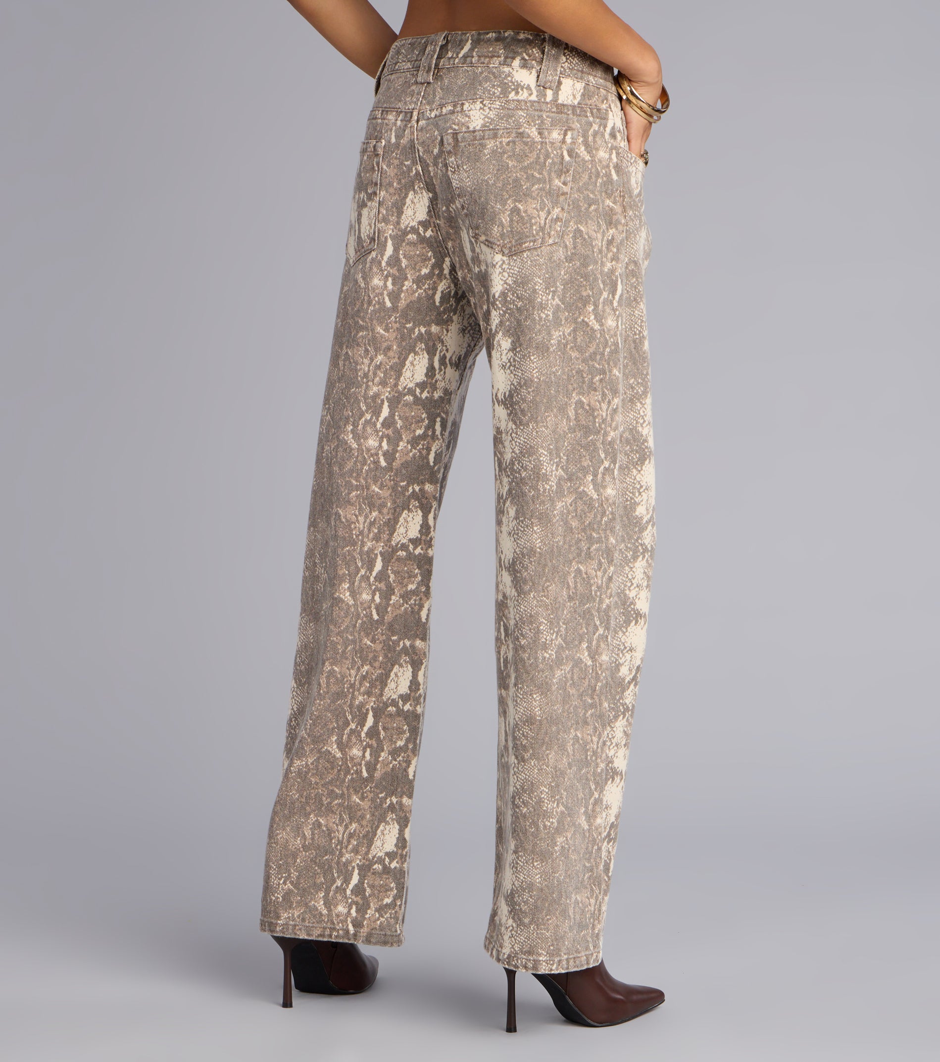Wild Moves Snake Print Wide-Leg Jeans - Image 3