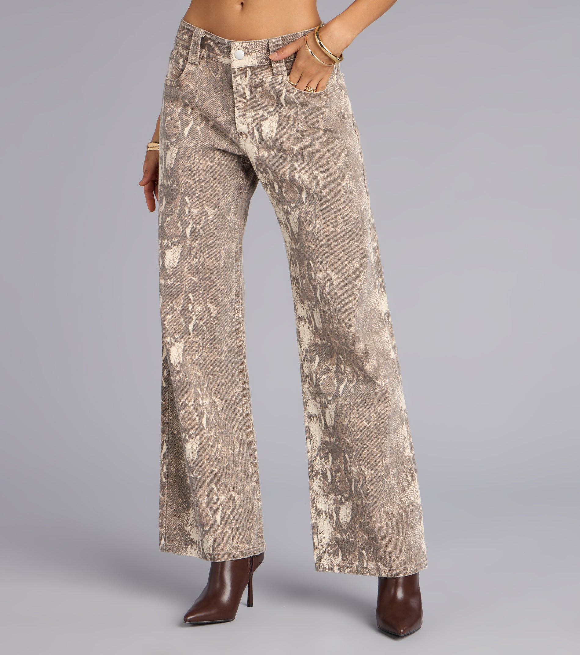 Wild Moves Snake Print Wide-Leg Jeans - Image 5