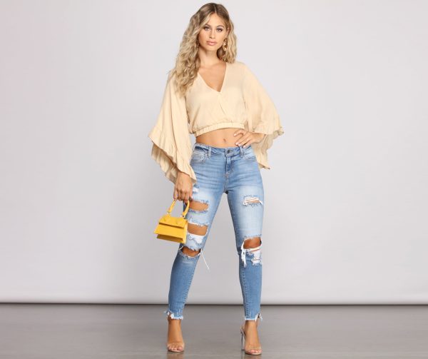 Mid Rise Frayed Cropped Skinny Jeans - Image 4