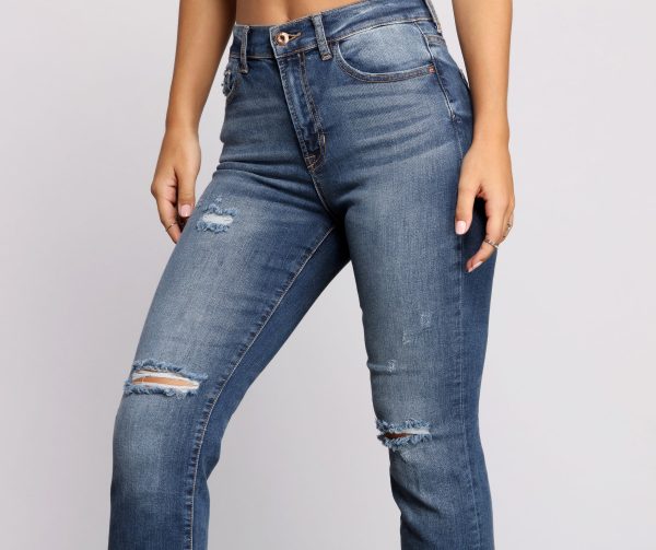 Level Up Mid Rise Frayed Cropped Jeans - Image 3