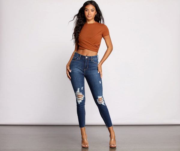High Rise Destructed Cropped Skinny Jeans - Image 4