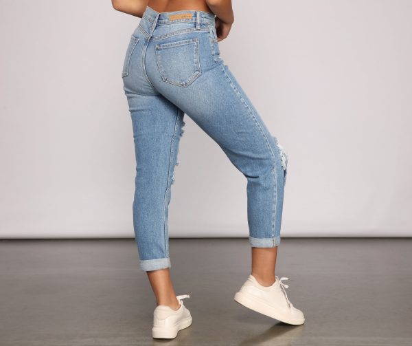 High-Rise Cropped And Cuffed Mom Jeans - Image 2