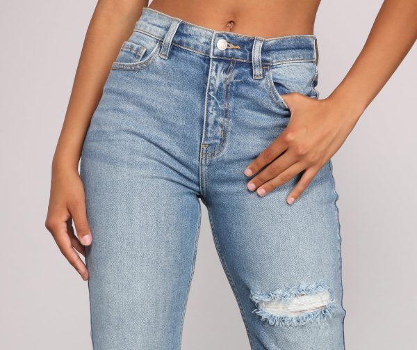 High-Rise Cropped And Cuffed Mom Jeans - Image 3