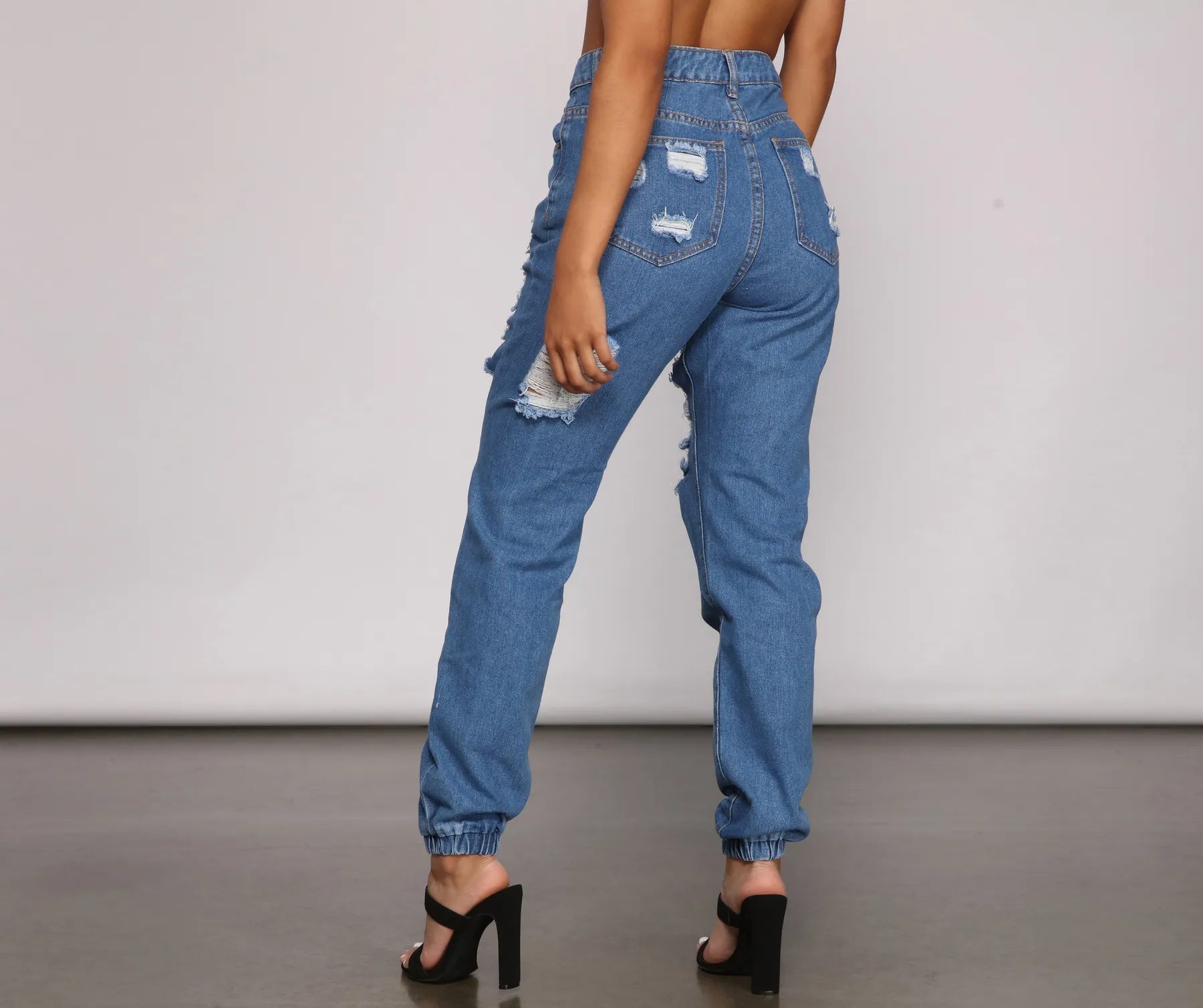 Effortlessly Chic High Rise Destructed Jogger - Image 4