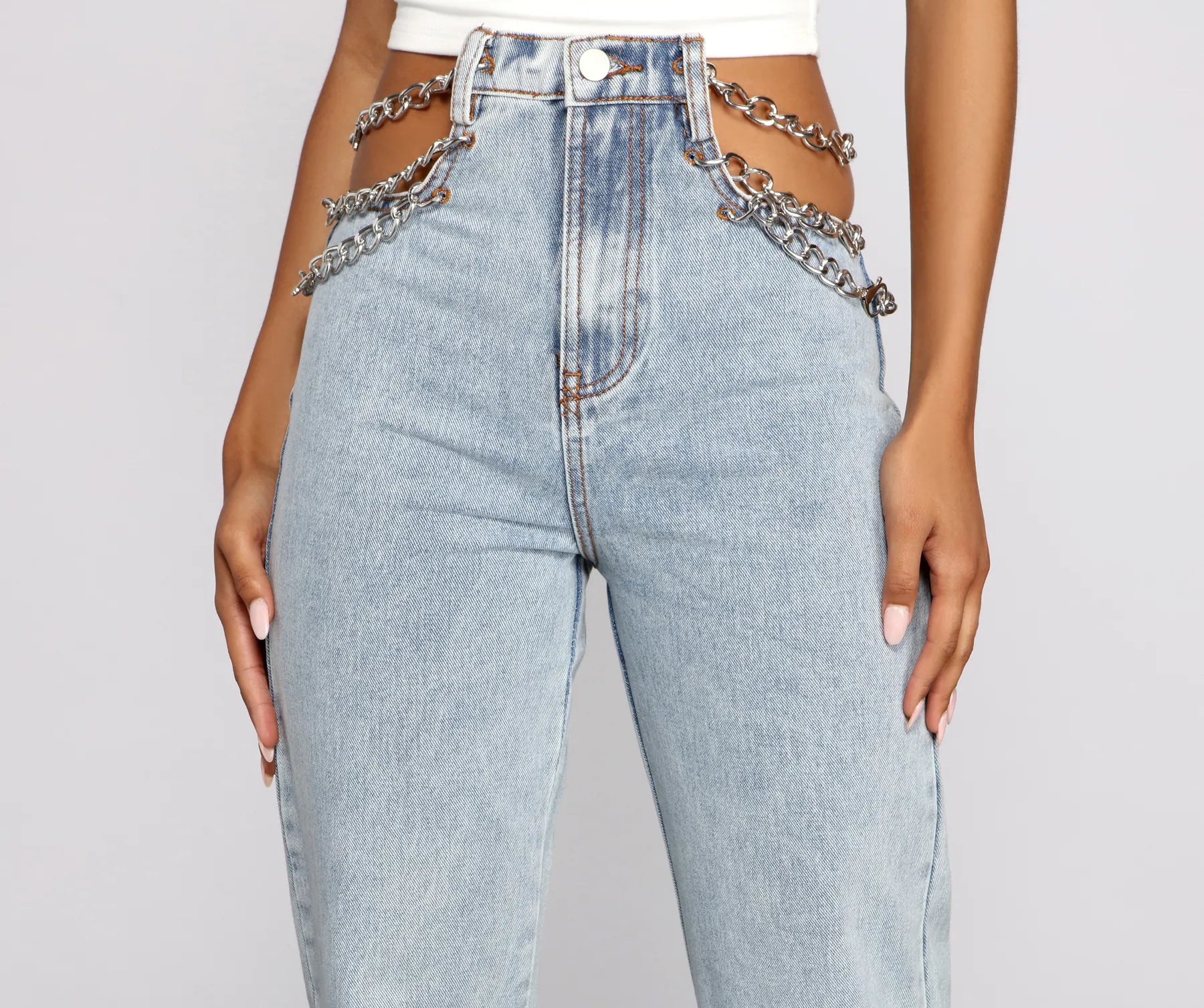 High-Rise Chic Chain Waist Boyfriend Jeans - Image 3