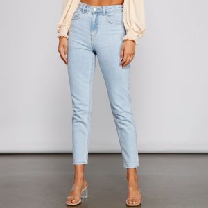 High Rise Chic Cropped Jeans