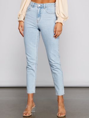 High Rise Chic Cropped Jeans