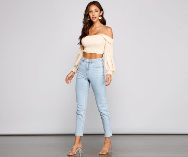 High Rise Chic Cropped Jeans - Image 3