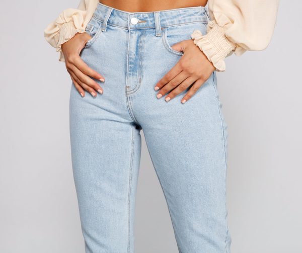 High Rise Chic Cropped Jeans - Image 4