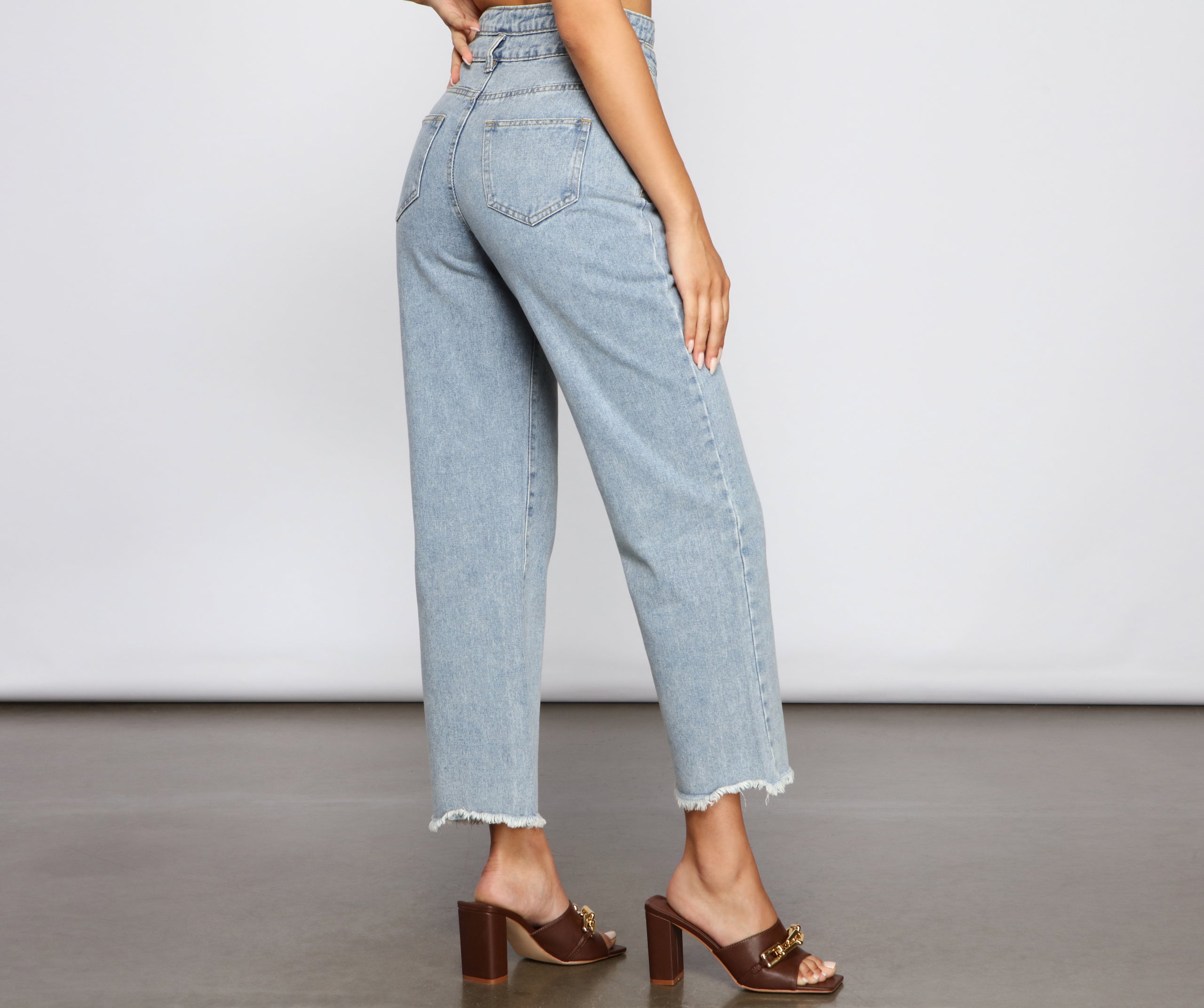 High Rise Cutout Boyfriend Jeans - Image 4