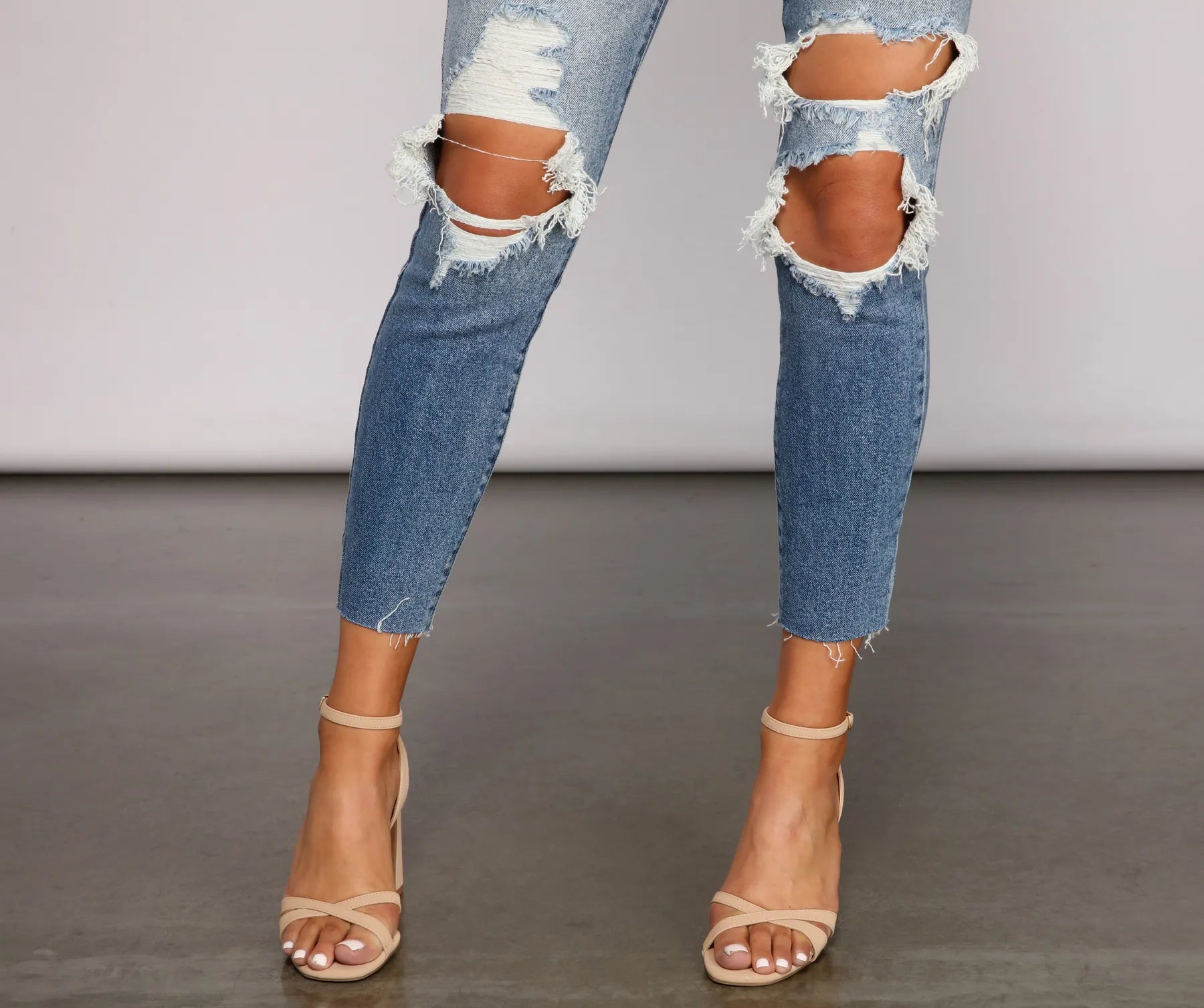 Stylish Staple High Rise Skinny Jeans - Image 4