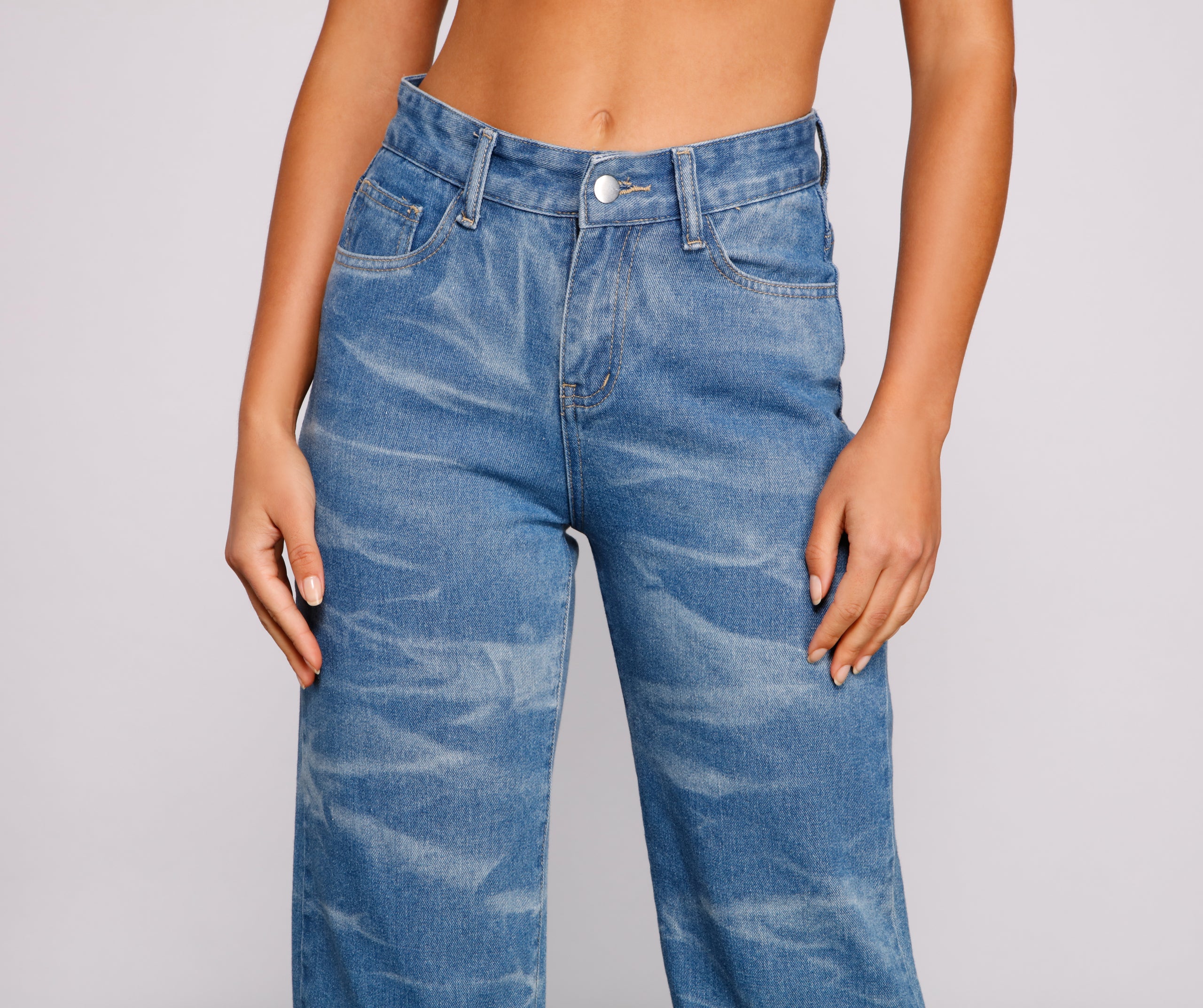 High-Rise Bleached Dye Straight Leg Jeans - Image 4
