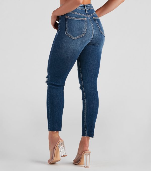 Trendy Distressed High-Rise Ankle Jeans - Image 3
