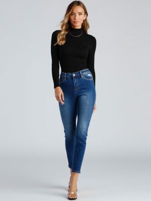 Harper Mid-Rise Distressed Crop Skinny Jeans