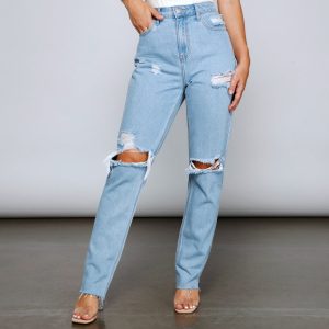 Casual Distressed Straight-Leg Jeans