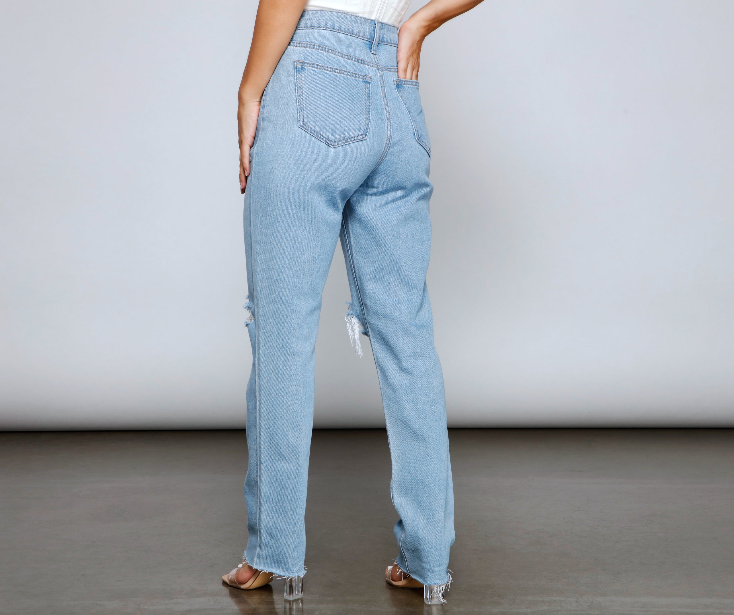 Casual Distressed Straight-Leg Jeans - Image 2