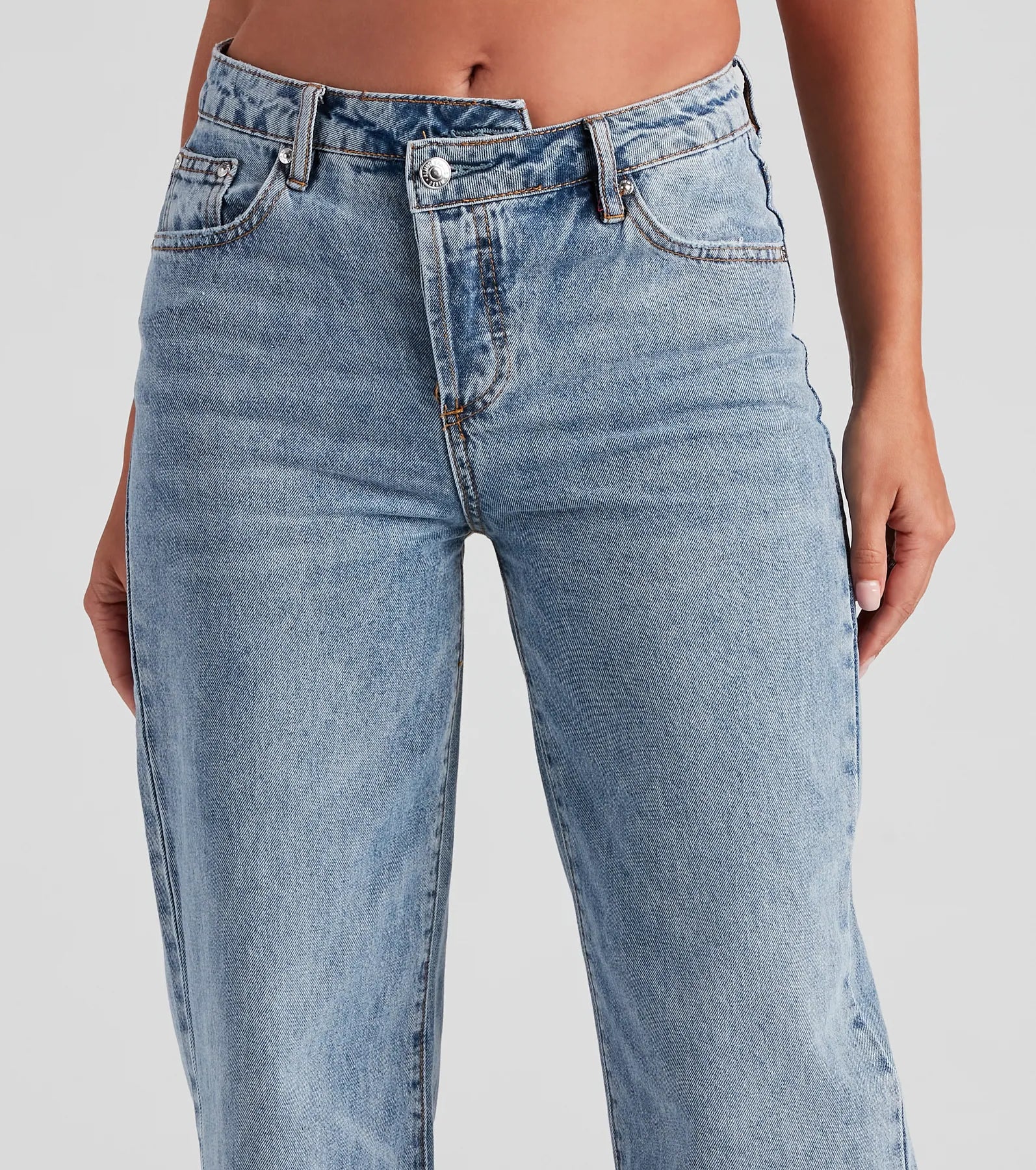 Mid Rise Straight Leg Denim Jeans - Image 4