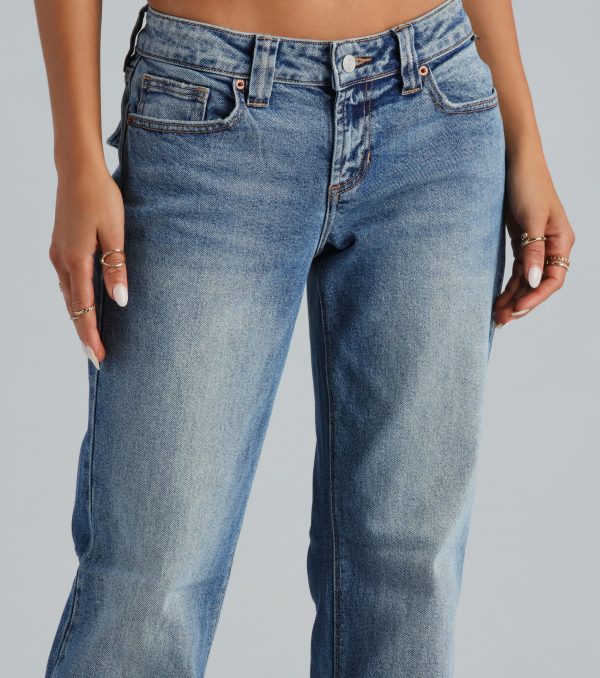 '90s Style Low-Rise Relaxed Fit Jeans - Image 4