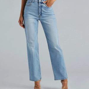 Classic High-Rise Straight-Leg Boyfriend Jeans